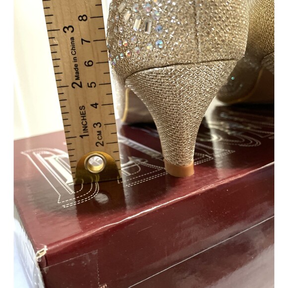 DELICACY Champagne Gold Rhinestone Heels Shoes Sz 9 NWBox Party Holiday Cocktail - Picture 7 of 9